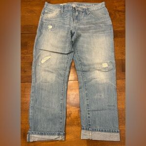 Women’s Gap Sexy Boyfriend 26P Distressed Jeans